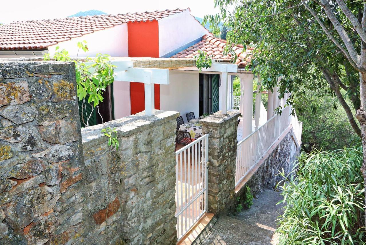 Seaside Holiday House Sali, Dugi Otok - 16128 ภายนอก รูปภาพ
